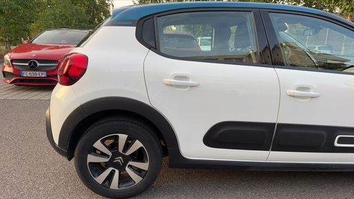 Citroen C3 1.2 PureTech 110 - Shine – 2020 – 64097 km – Essence – Boîte Manuelle — photo 8