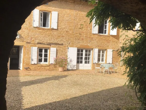 Vends maison 410m² Beaujolais