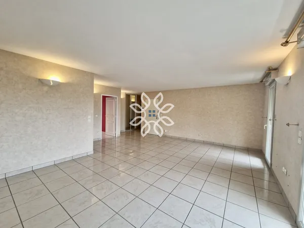 Appartement 4 pièces 81 m²