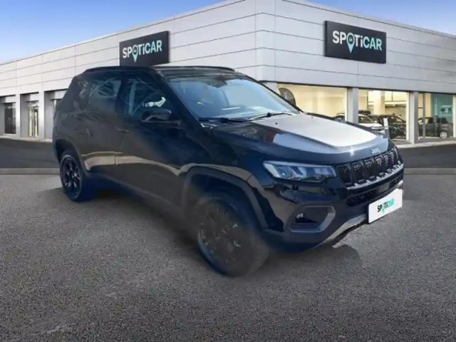 Jeep Compass 1.3 turbo t4 240ch phev 4xe overland at6 eawd — photo 3