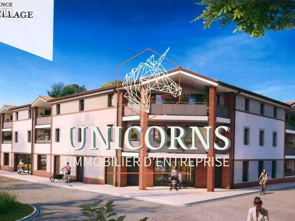 Local commercial 170 m²