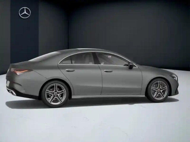 Mercedes Cla 200 d coupé amg line — photo 18