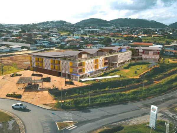 T1 avec grand balcon dans un nouvel ensemble de vie à Cayenne