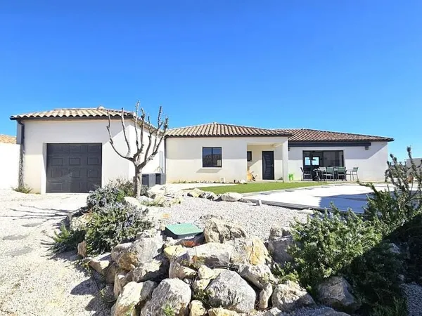 Villa 5 pièces 151 m²