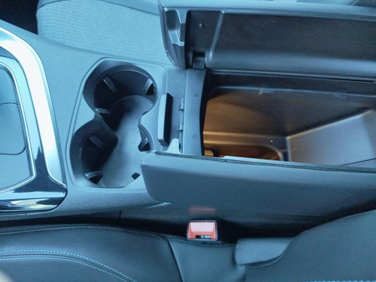 Peugeot 3008 puretech 130ch s&s bvm6 allure pack — photo 24