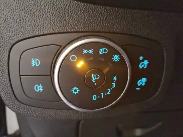 Ford Fiesta 1.0 ecoboost 100 s&amp;s bva6 — photo 27