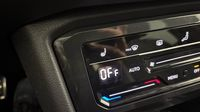 Volkswagen Tiguan 2.0 TDI 150ch R-Line DSG7 — photo 27