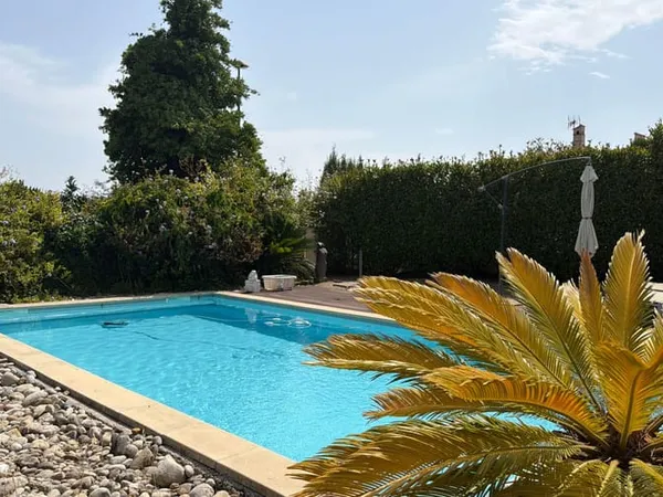 Maison 2 pièces 65 m²