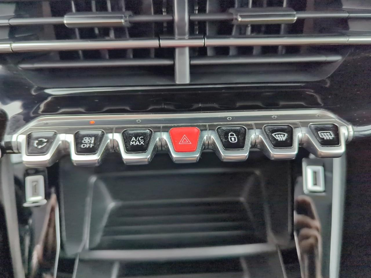 Peugeot 2008 puretech 100 s&s bvm6 style — photo 21