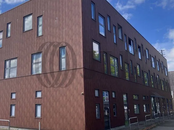 Bureau 856 m²