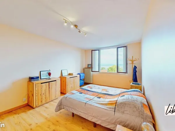 Appartement 5 pièces 148 m²