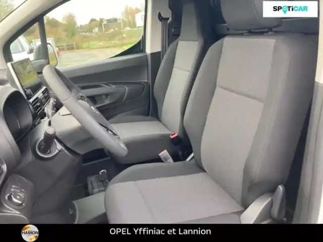 Opel Combo cargo m 800kg 100 kw batterie 50 kwh — photo 10