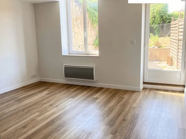 Studio 1 pièce 25 m²