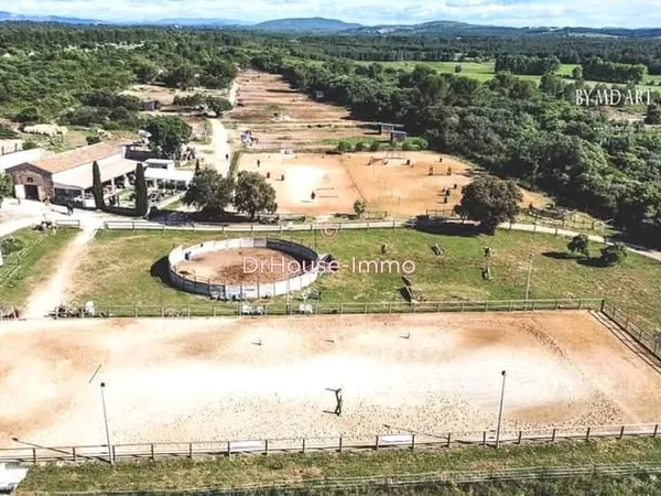 CENTRE ÉQUESTRE HARAS 17 HECTARES MONTPELLIER