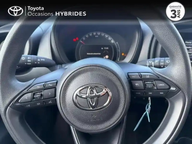 Toyota Aygo X 1.0 vvt-i 72ch active business my23 — photo 13