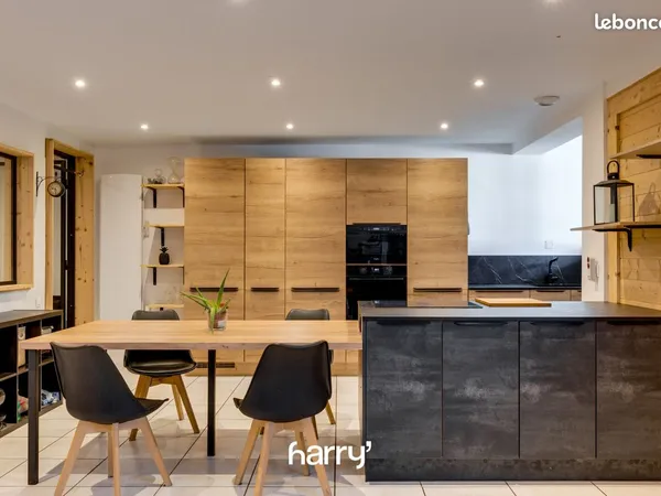 Appartement 5 pièces 108 m²