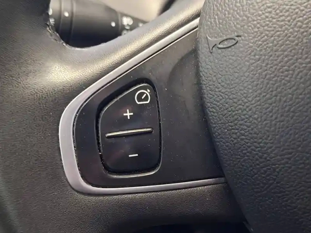 Renault Captur dci 90 e6c — photo 39