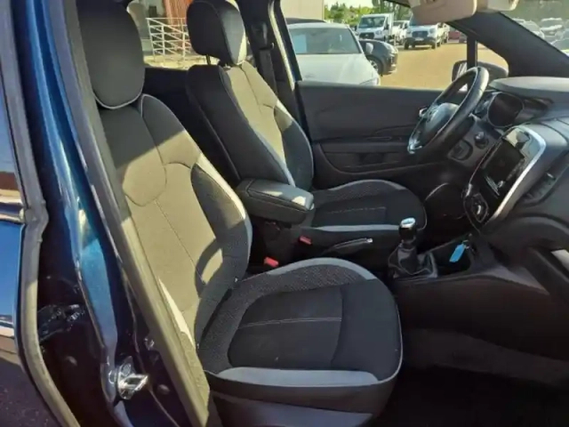 Renault Captur 1.2 tce 120ch energy s-edition — photo 11