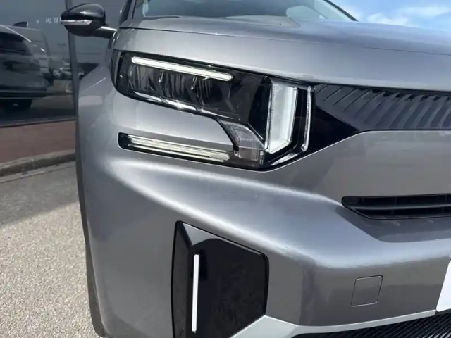 Citroën C3 Aircross hybride 145 ch aut — photo 36