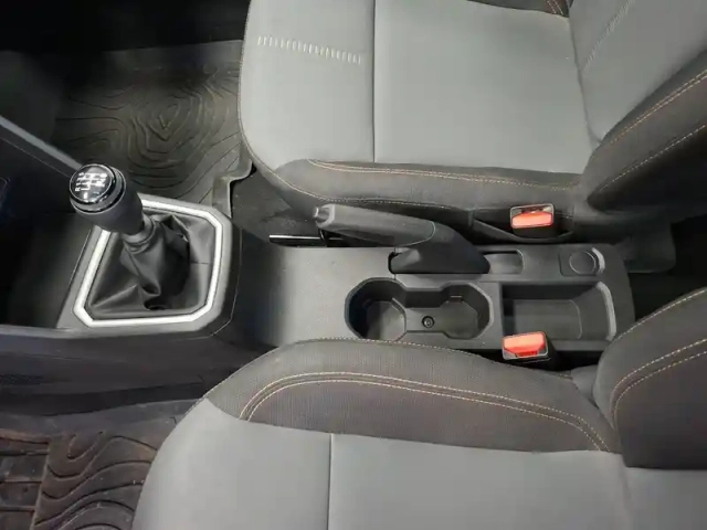 Dacia Sandero eco-g 100 — photo 22