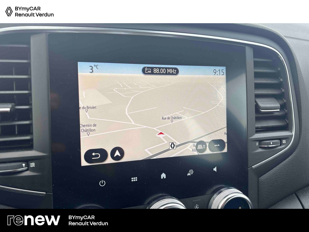 Renault Mégane IV Berline Blue dCi 115 - 21N — photo 19