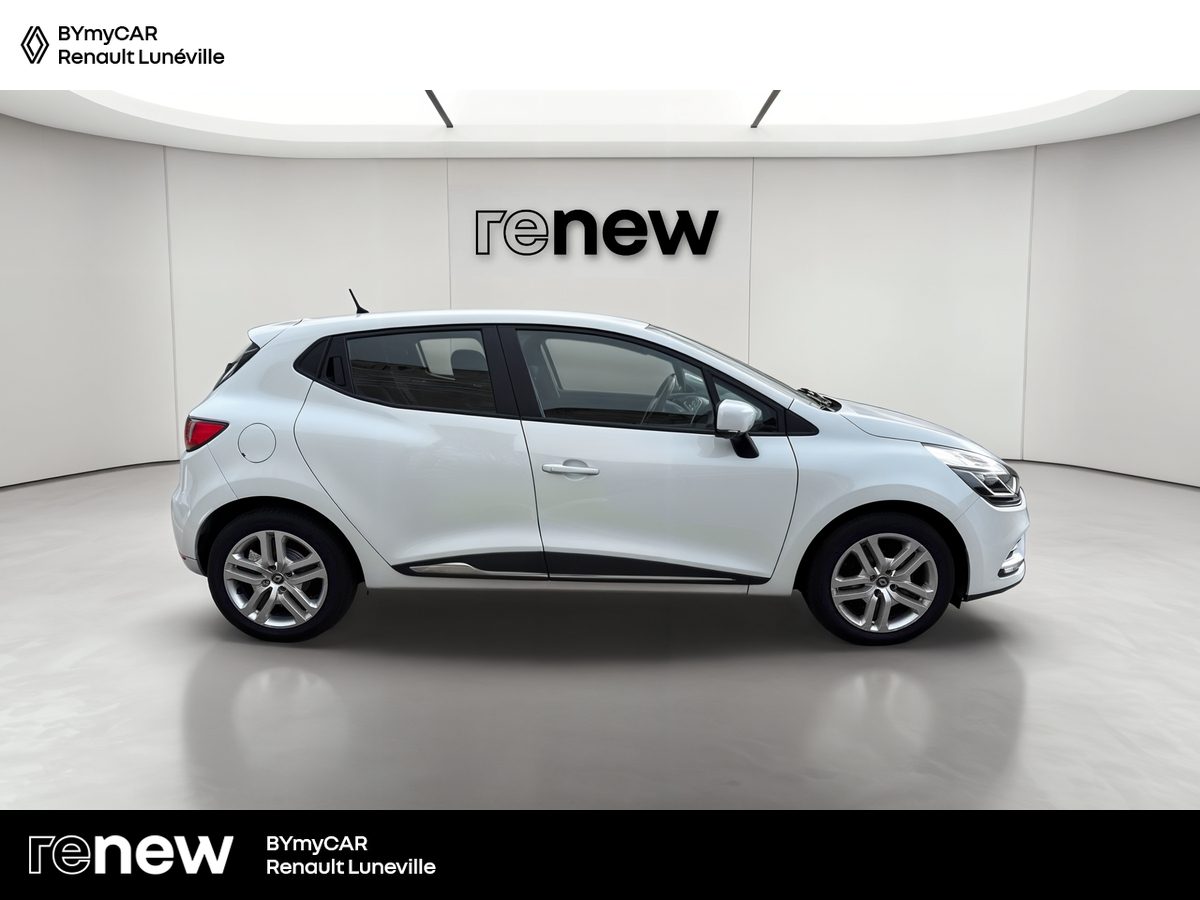 Renault Clio TCe 90 - 19 — photo 6