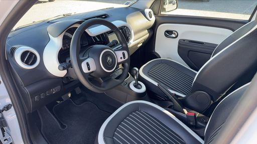 Renault Twingo E-Tech 81 22 kWh - Techno – 2022 – 35926 km – Électrique – Boîte Automatique — photo 25