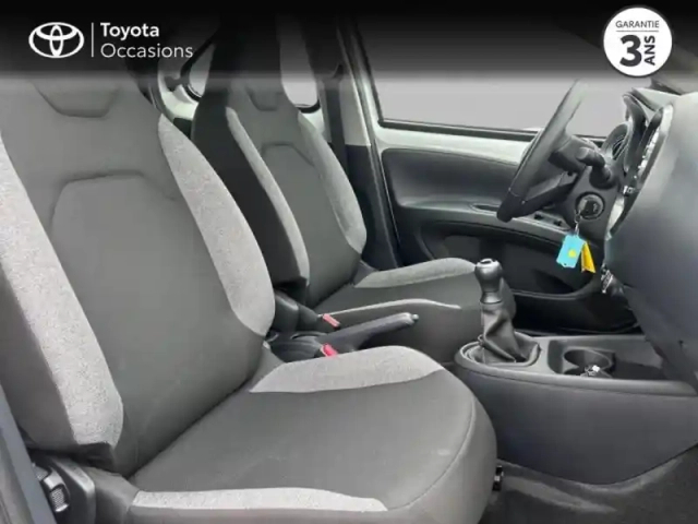 Toyota Aygo X 1.0 vvt-i 72ch dynamic my23 — photo 6
