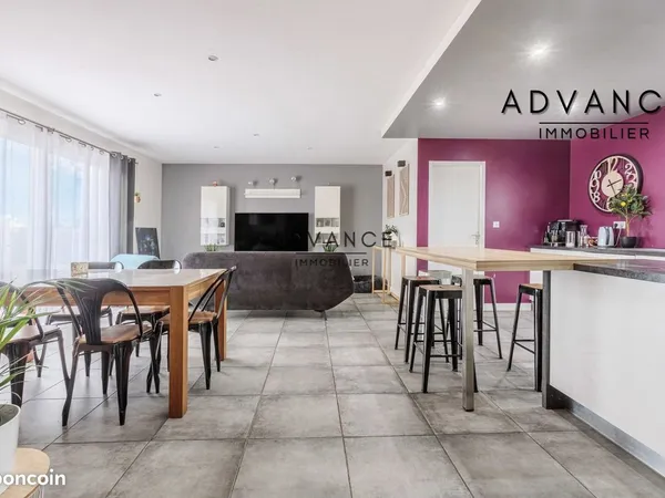 Maison 8 pièces 135 m²