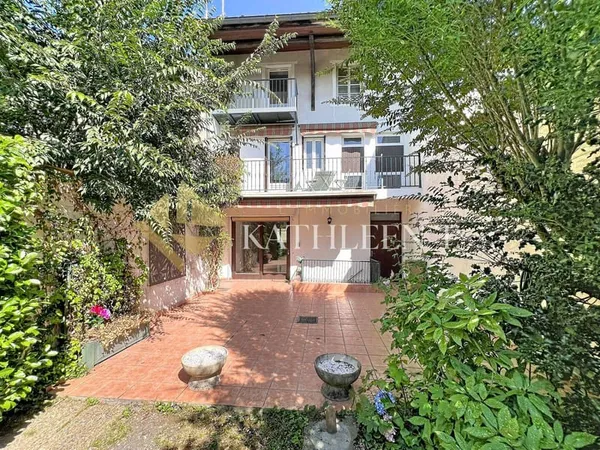 Maison 6 pièces 193 m²