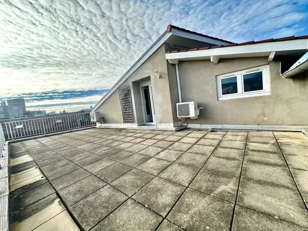 SAINT-ETIENNE Villeboeuf secteur St-Michel, Beau duplex alliant confort et tranquillité av 2 chambre