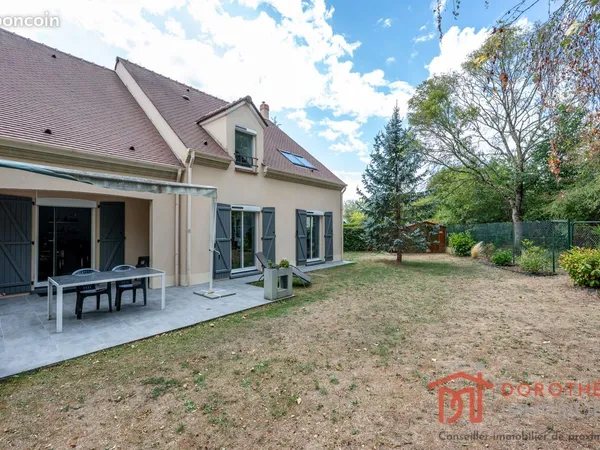 Maison 7 pièces 163 m²