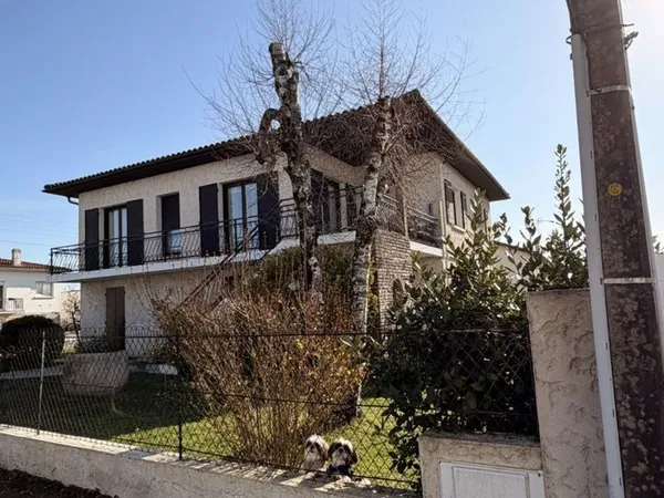 Maison Proche des commerces et de l'océan