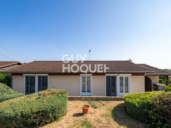 Maison de plain-pied avec jardin à Charvieu-Chavagneux