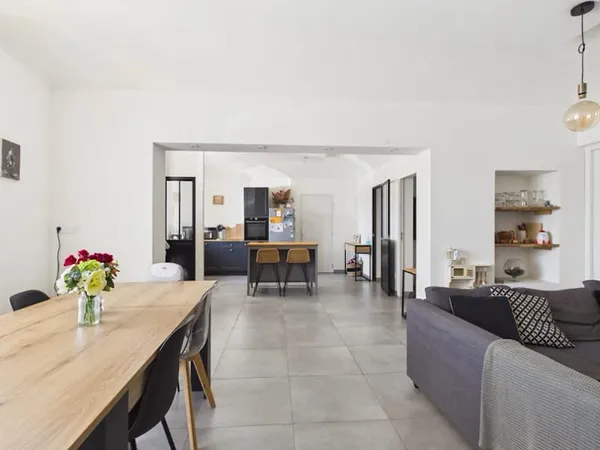 Maison 4 pièces 111 m²