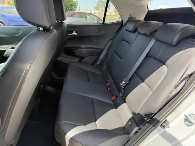 Kia Picanto 1.0 gdi 68ch gt-line — photo 9