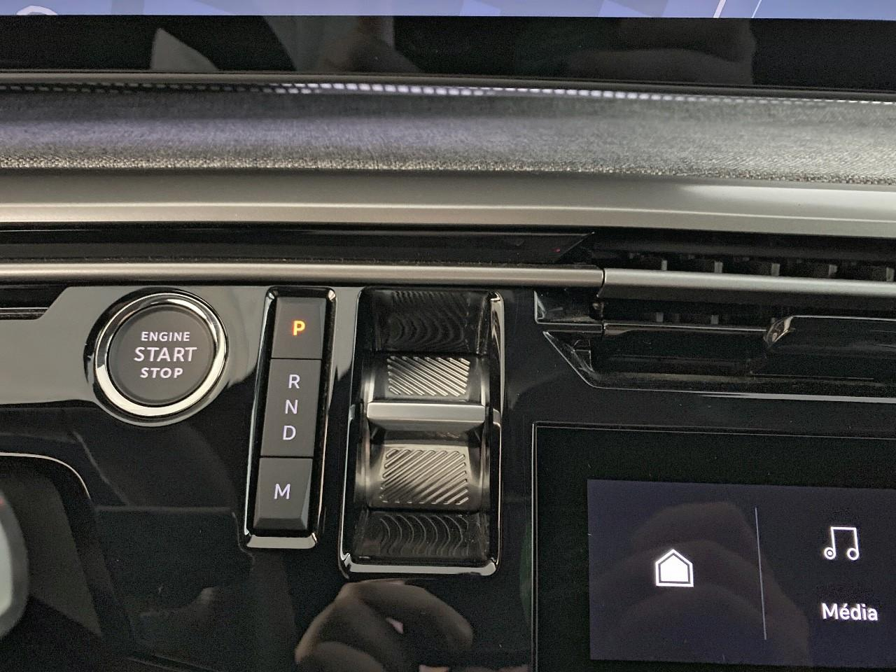 Peugeot 5008 hybrid 145 ch e-dcs6 gt exclusive — photo 15