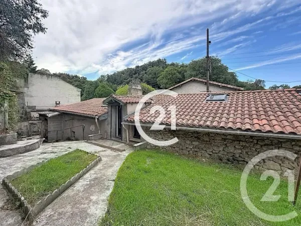 Maison 4 pièces 150 m²
