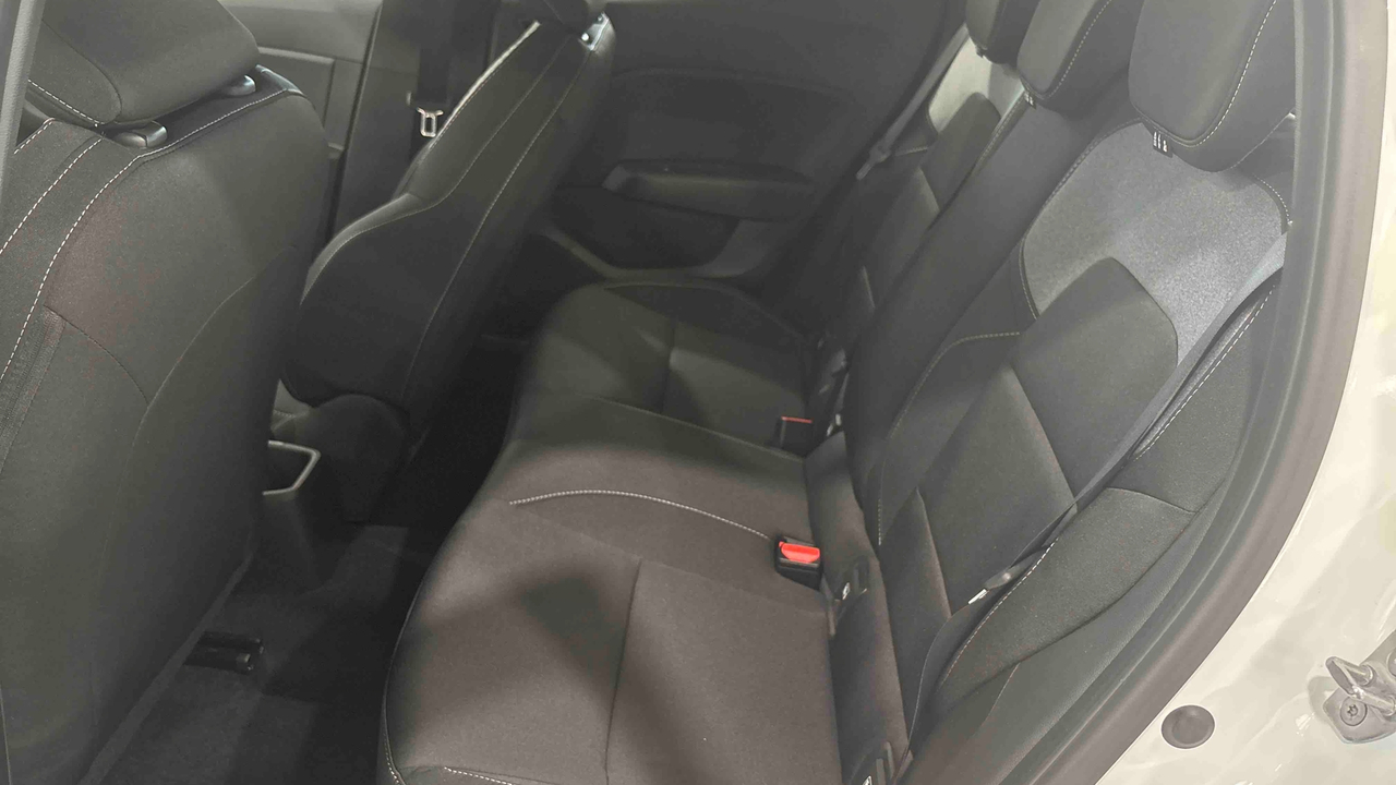 Renault Clio TCe 90 ch GSR2 — photo 12