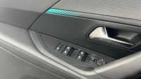 Peugeot 2008 1.5 BlueHDi 130ch S&S Allure EAT8 125g — photo 16