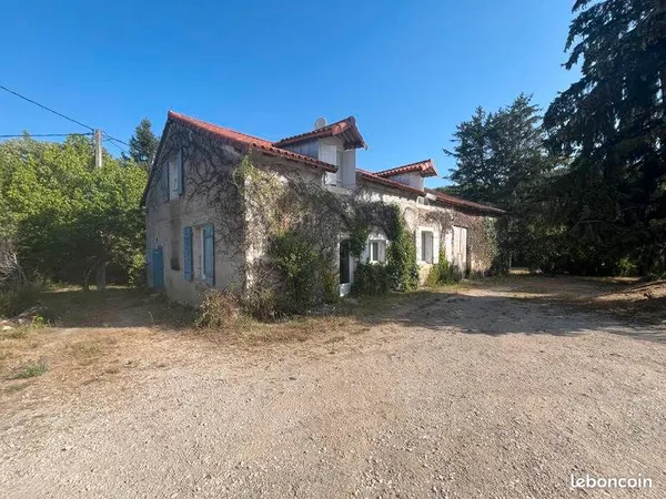 Maison 6 pièces 157 m²