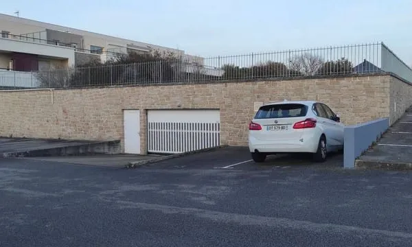 Box de stockage 15 m²