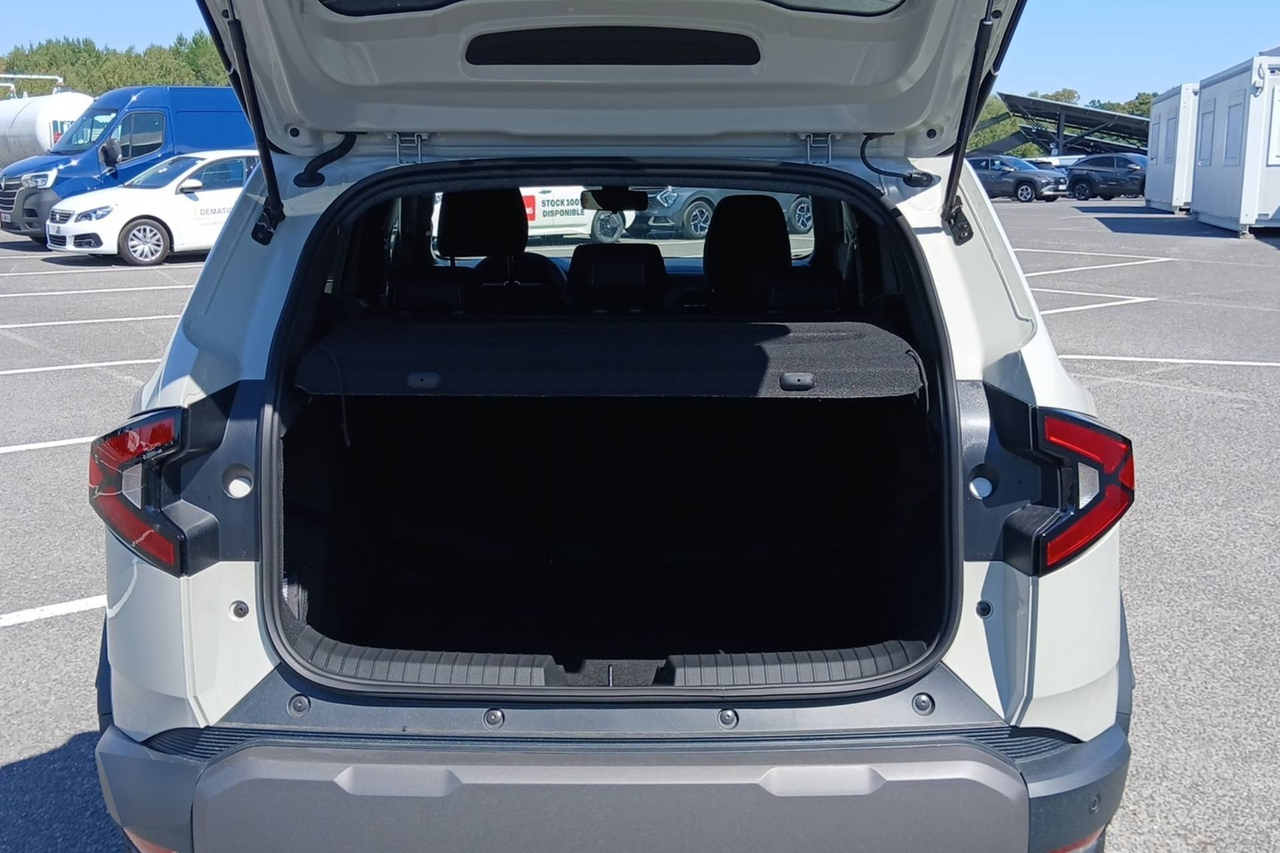 Dacia Duster — photo 15