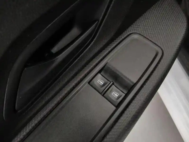 Dacia Sandero 1.0 eco-g 100ch essential — photo 11