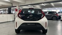 Toyota Aygo X 1.0 VVT-i 72ch Dynamic S-CVT — photo 6