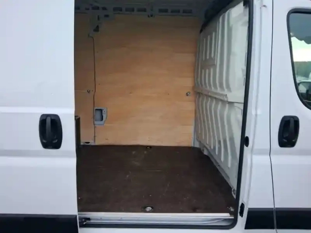 Peugeot Boxer tole 3.3 t l2h2 bluehdi 140 s&amp;s bvm6 — photo 34