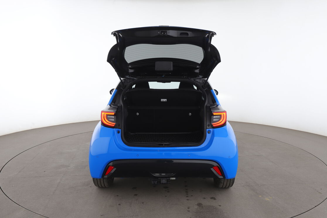 Toyota Yaris 1.5 Hybride Premiere — photo 16
