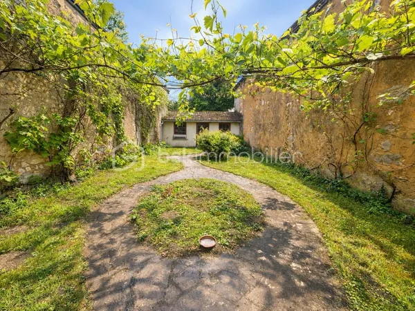 Maison 5 pièces 150 m²