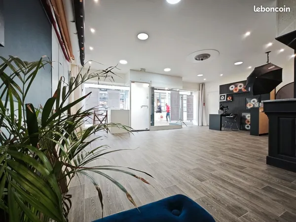 Local commercial