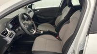 Renault Clio 1.6 E-Tech 145ch full hybrid Evolution - 25 — photo 12